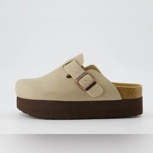 Cushionaire - Women's Loom Platform Slip-On Clog